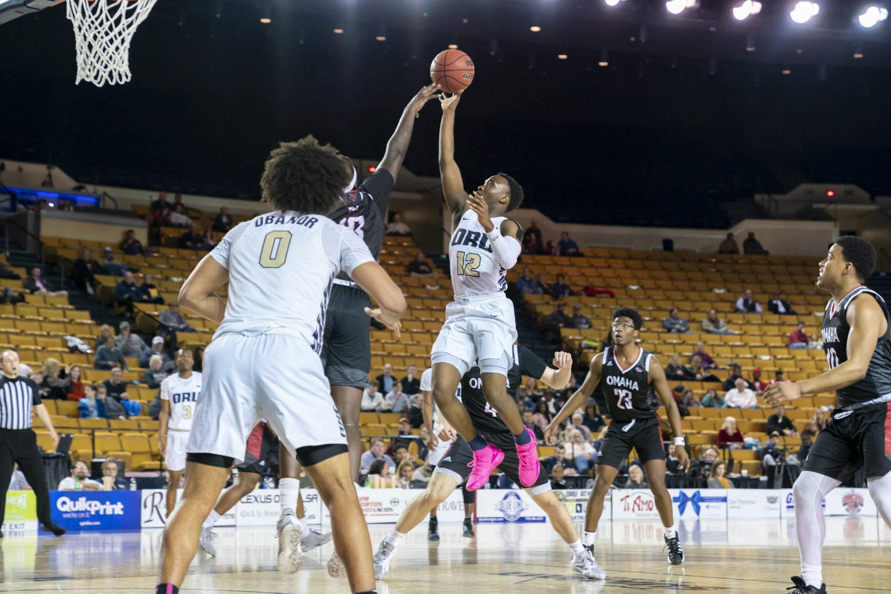 Oral Roberts University faces Omaha - Men's Basketball